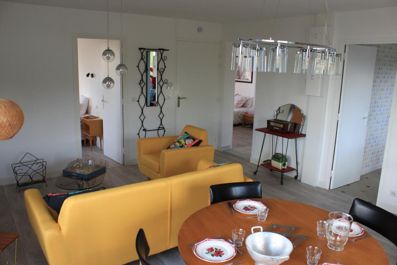 Hippolits Apartment ชาเตล-กียง ภายนอก รูปภาพ