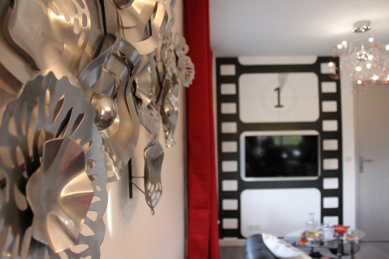 Hippolits Apartment ชาเตล-กียง ภายนอก รูปภาพ